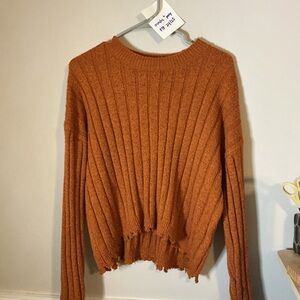 Ribbed Knit Sweater Women Medium Raw hem Fringe cozy Knit Comfy Whimsy